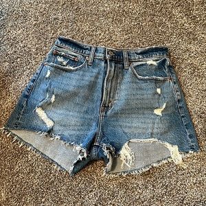 Abercrombie & Fitch curve love jean shorts
